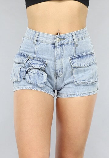 OP=OP.AV.05 Lichtblauwe Denim Short met Zakken