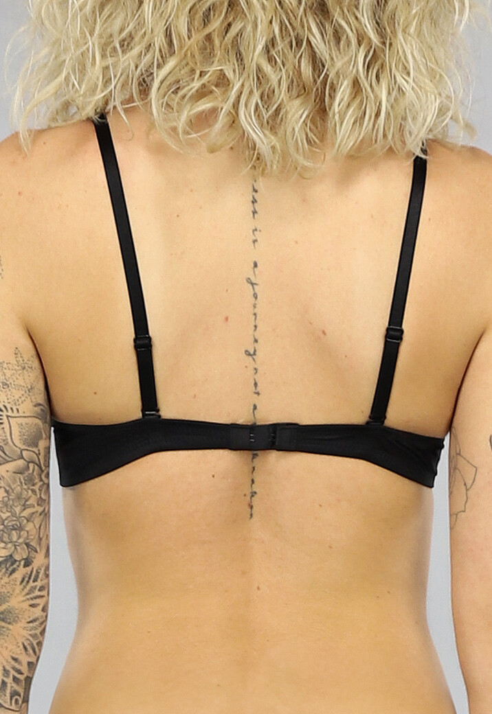 Zwarte Push Up BH met Lage Uitsnede en Beugels