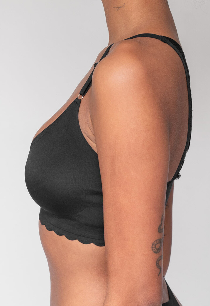 Zwarte Kanten Naadloze Bralette met Uitneembare Pads