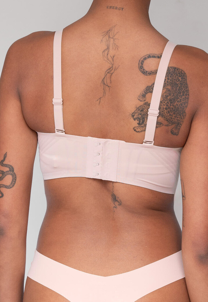 De Perfecte Strapless BH in Soft Roze