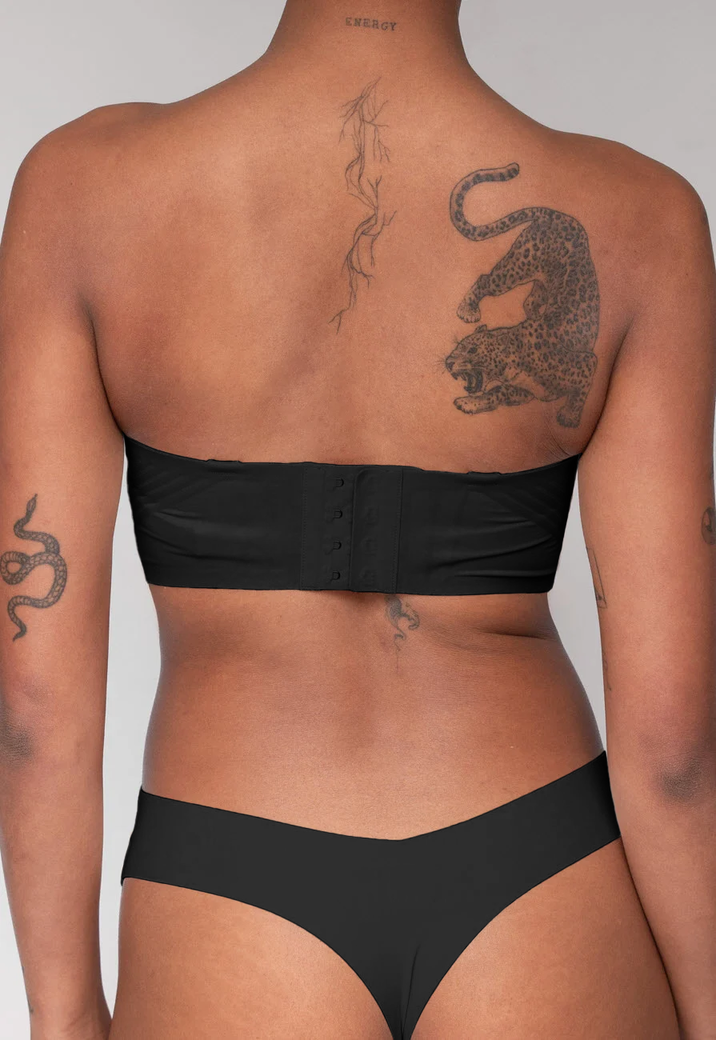 De Perfecte Strapless BH in Zwart