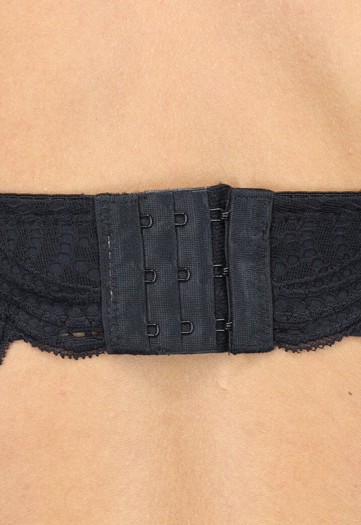 Kanten Padded Top in Zwart