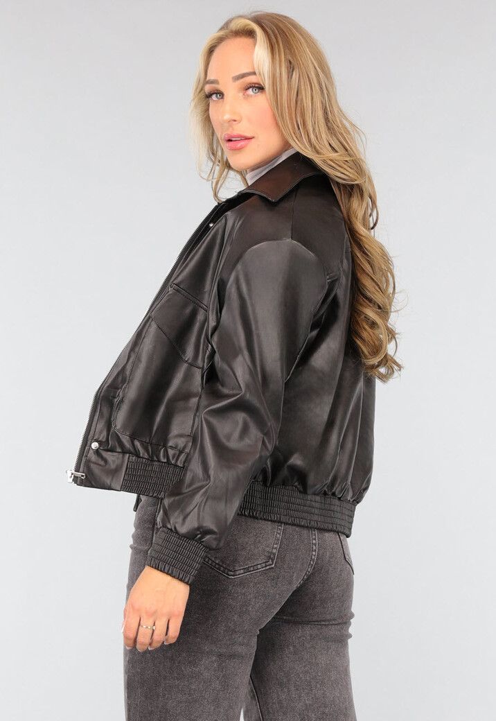 Zwart Oversized Lederlook Bomberjack