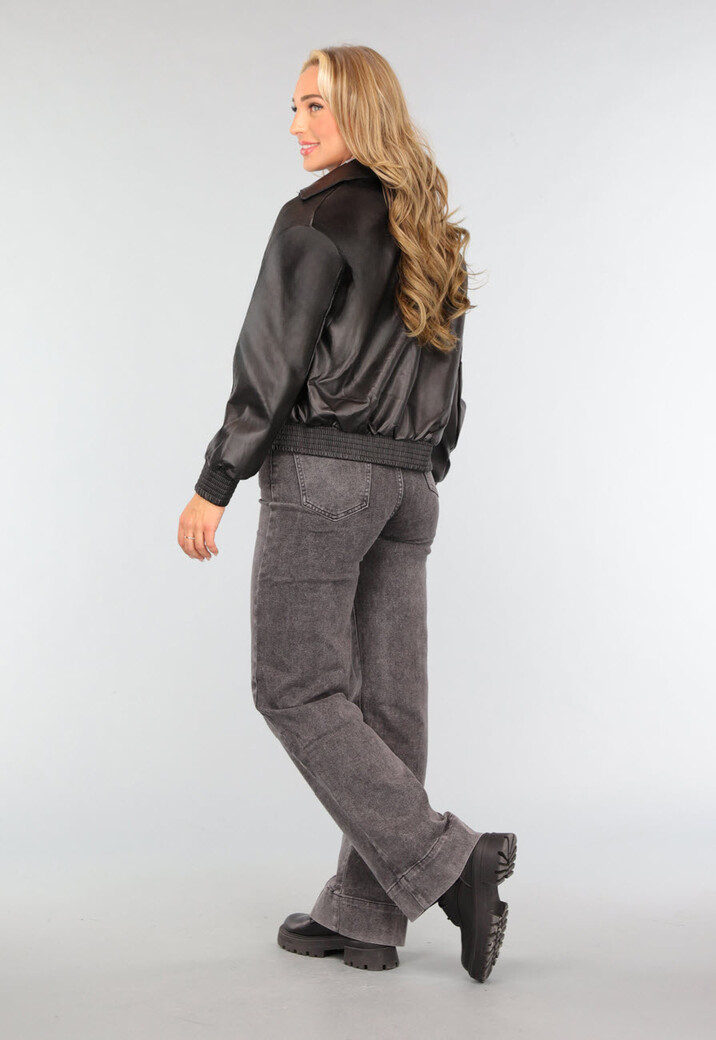 Zwart Oversized Lederlook Bomberjack