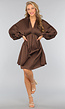 Bruine Satijnen Jurk met V Hals