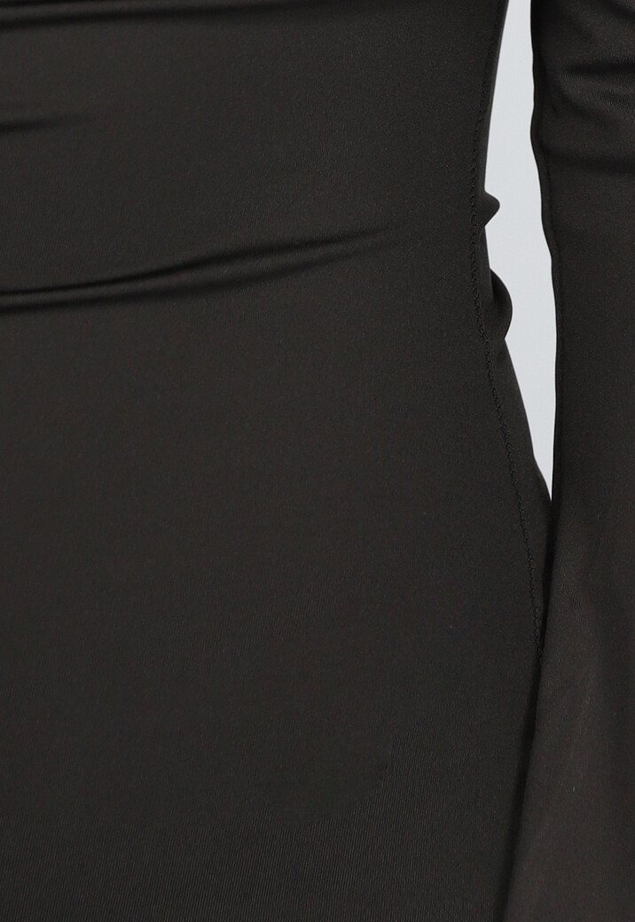 Zwarte Off Shoulder Jurk met Wijduitlopende Mouwen