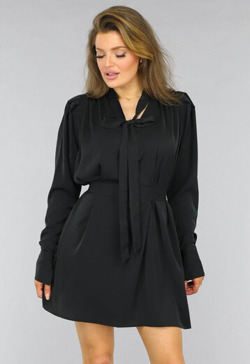 Zwart Longsleeve Jurkje met Strikdetail