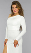 Witte One Shoulder Ruffle Galajurk