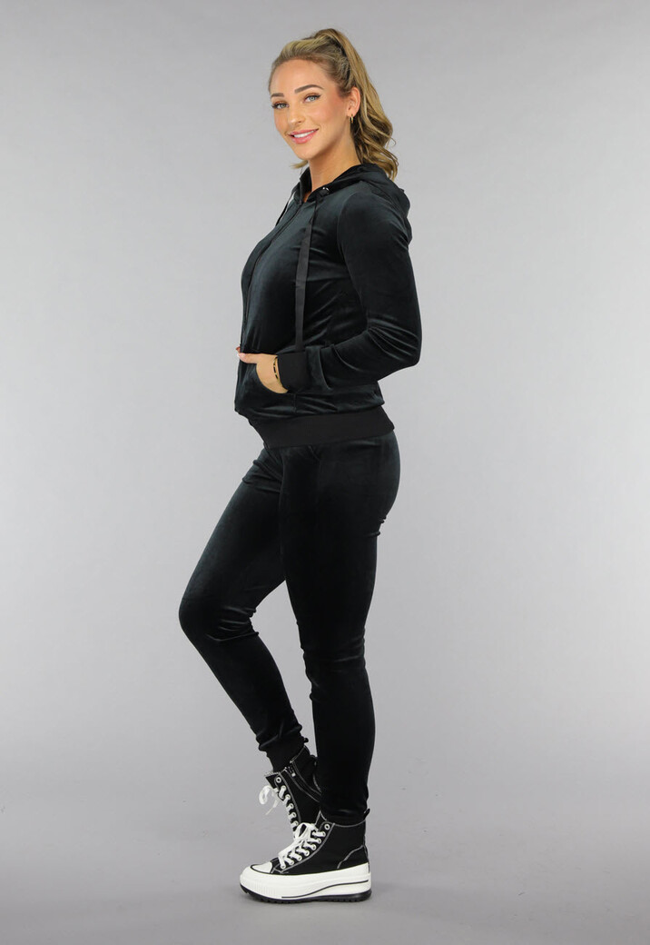 Zwart Velours Huispak met Capuchon