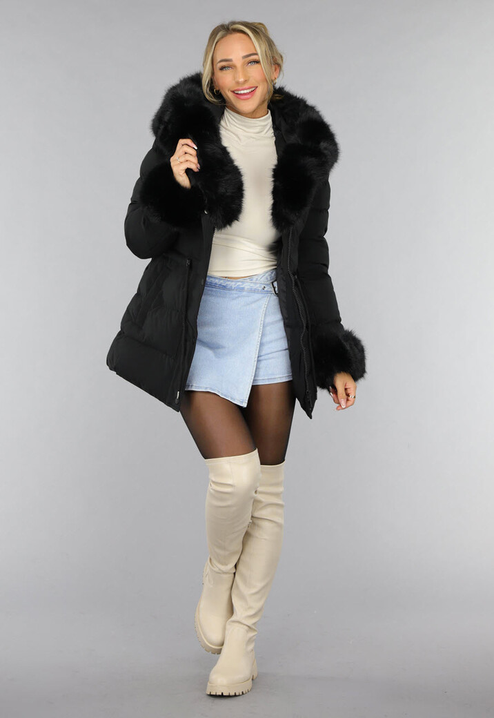 Zwarte Gewatteerde Winterjas met Bontkraag