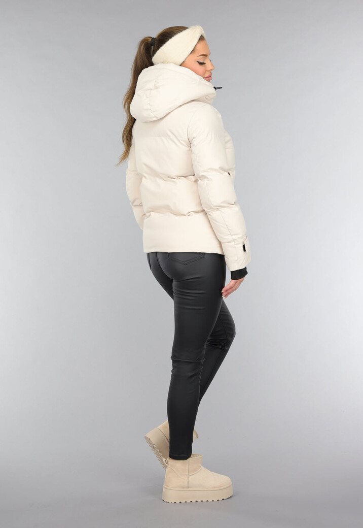 Korte Beige Winterjas met Duimgaten