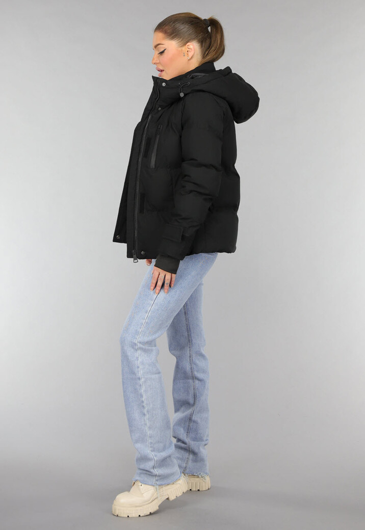Zwarte Gewatteerde Winterjas met Duimgaten