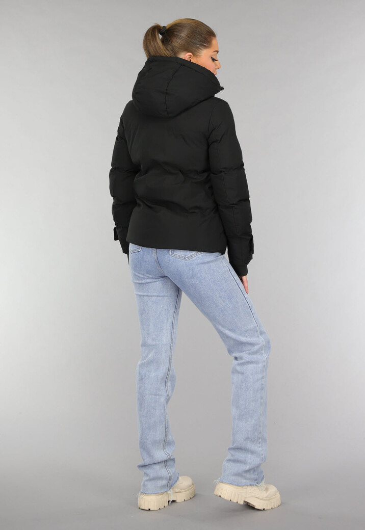 Zwarte Gewatteerde Winterjas met Duimgaten