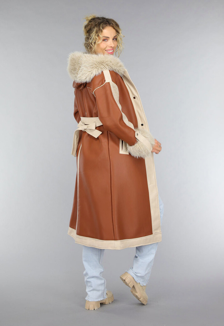 Camel Trenchcoat met Teddy Voering en Bontkraag