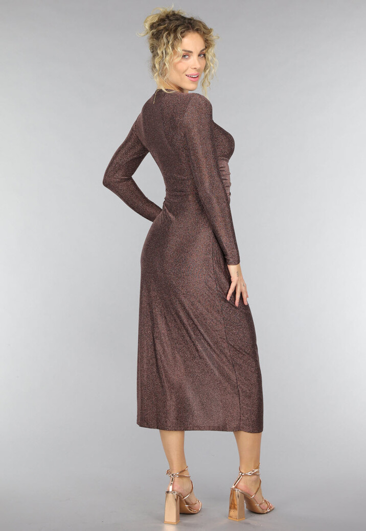 Rosé Gouden Jurk met Hoge Hals en Twist