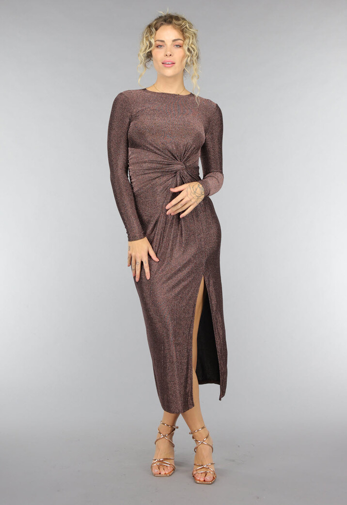 Rosé Gouden Jurk met Hoge Hals en Twist