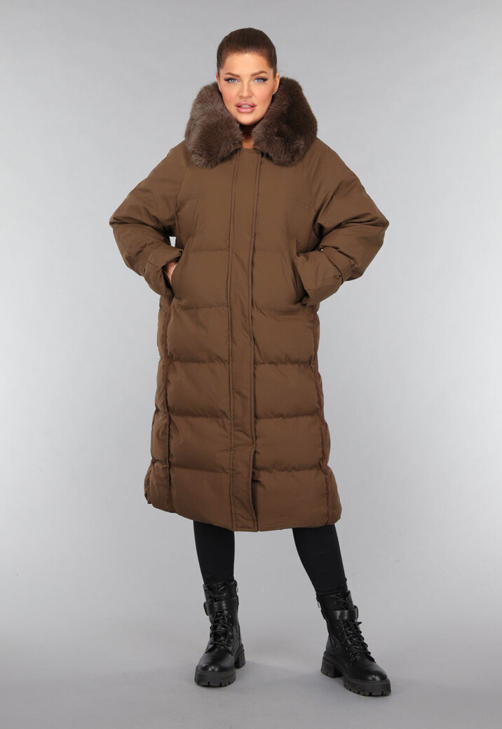 Lange Bruine Gewatteerde Winterjas met Bontkraag