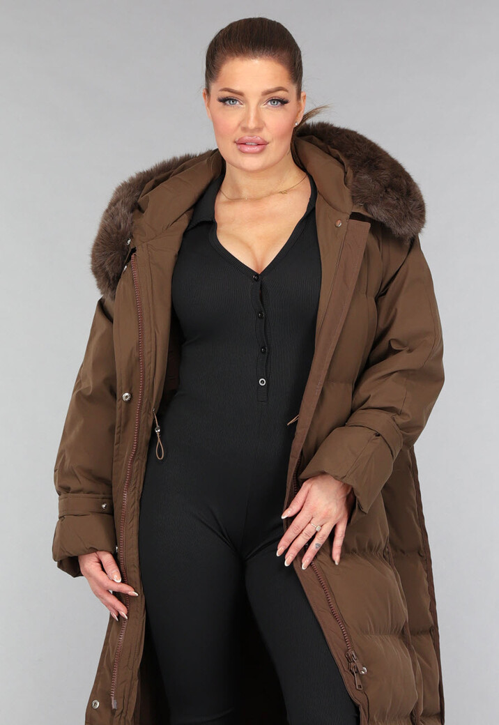 Lange Bruine Gewatteerde Winterjas met Bontkraag