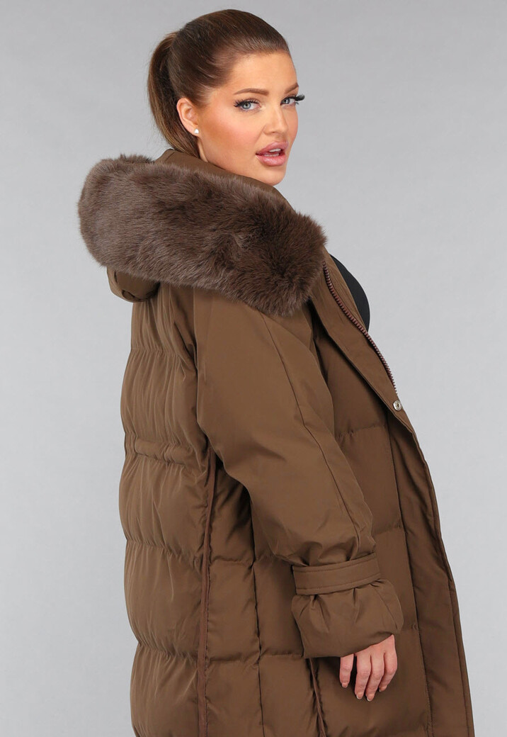 Lange Bruine Gewatteerde Winterjas met Bontkraag