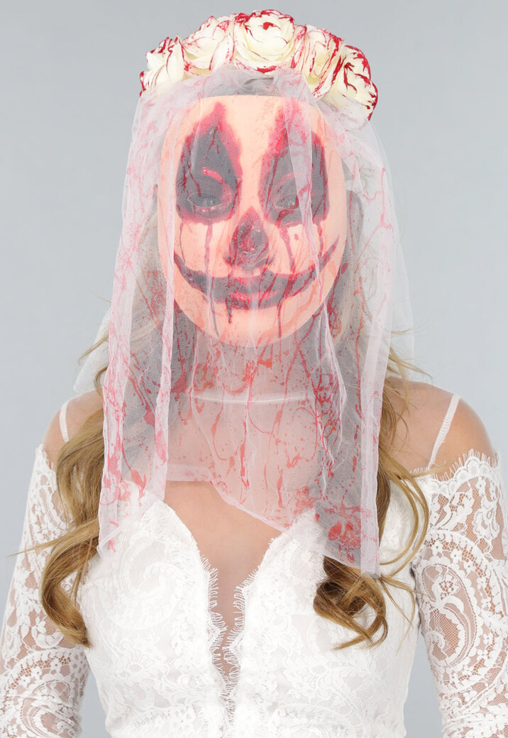 Bebloed Bridal Masker met Purge Look