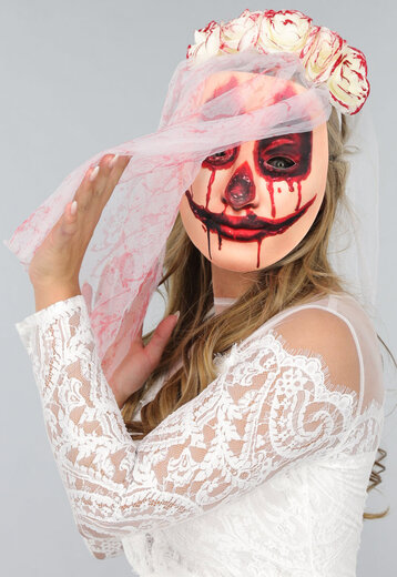 Bebloed Bridal Masker met Purge Look