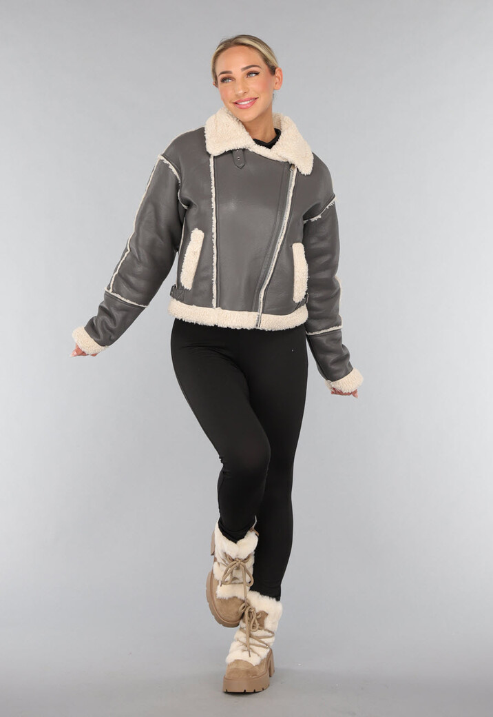 Grijze Lederlook Jas met Teddy Voering