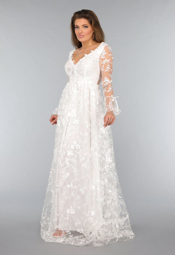 Lange Witte Bridal Jurk met Bloemen