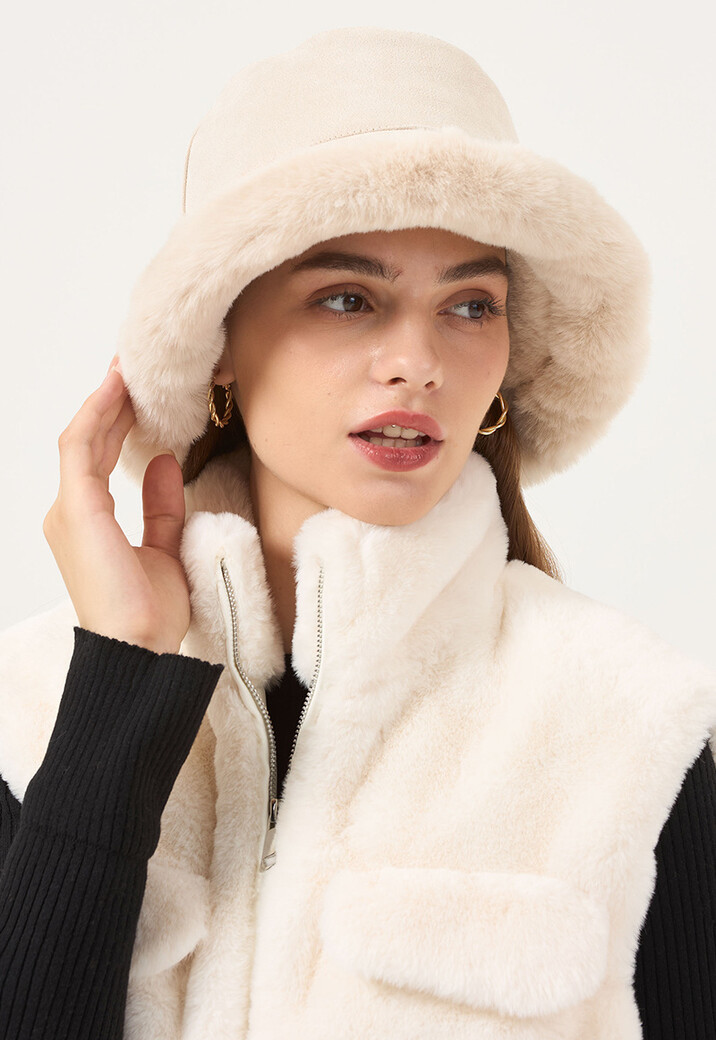 Suèdelook Bucket Hat met Bont Randje