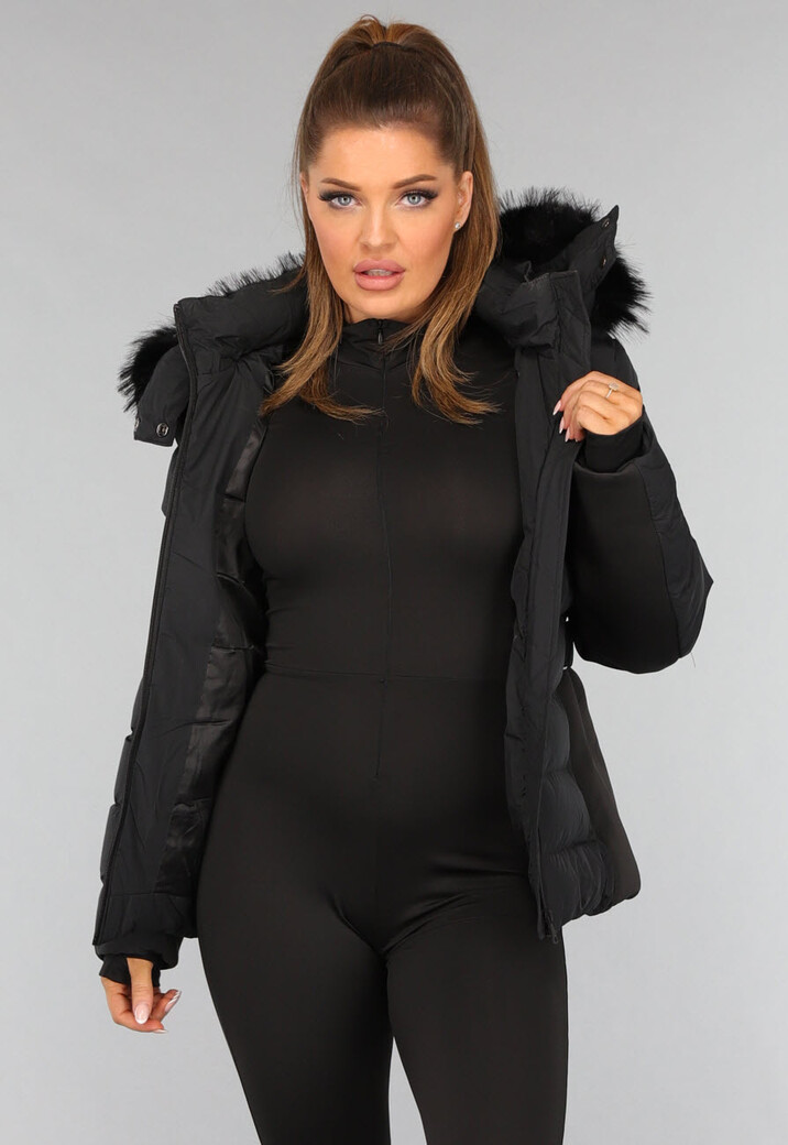 Zwarte Gewatteerde Jas met Hoge Kraag