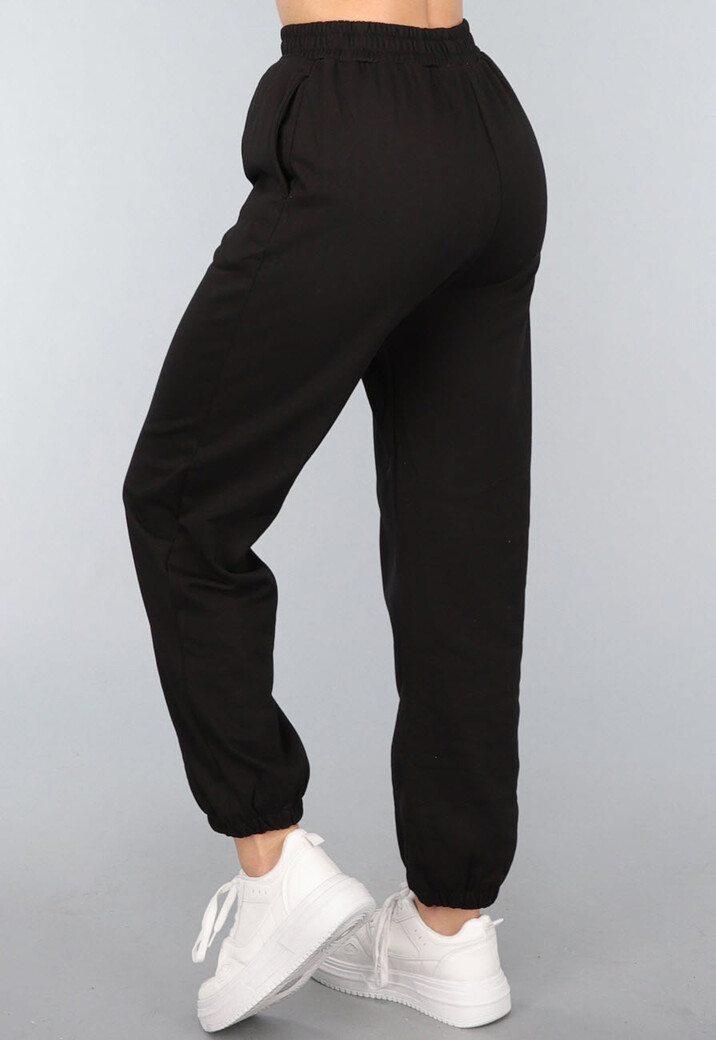 Zwarte Joggingbroek met Cutout