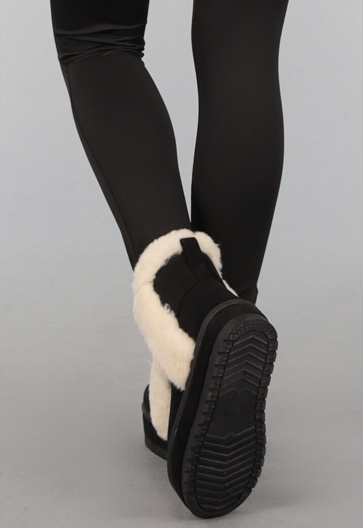 Zwarte Teddy Boots met Dikke Zool