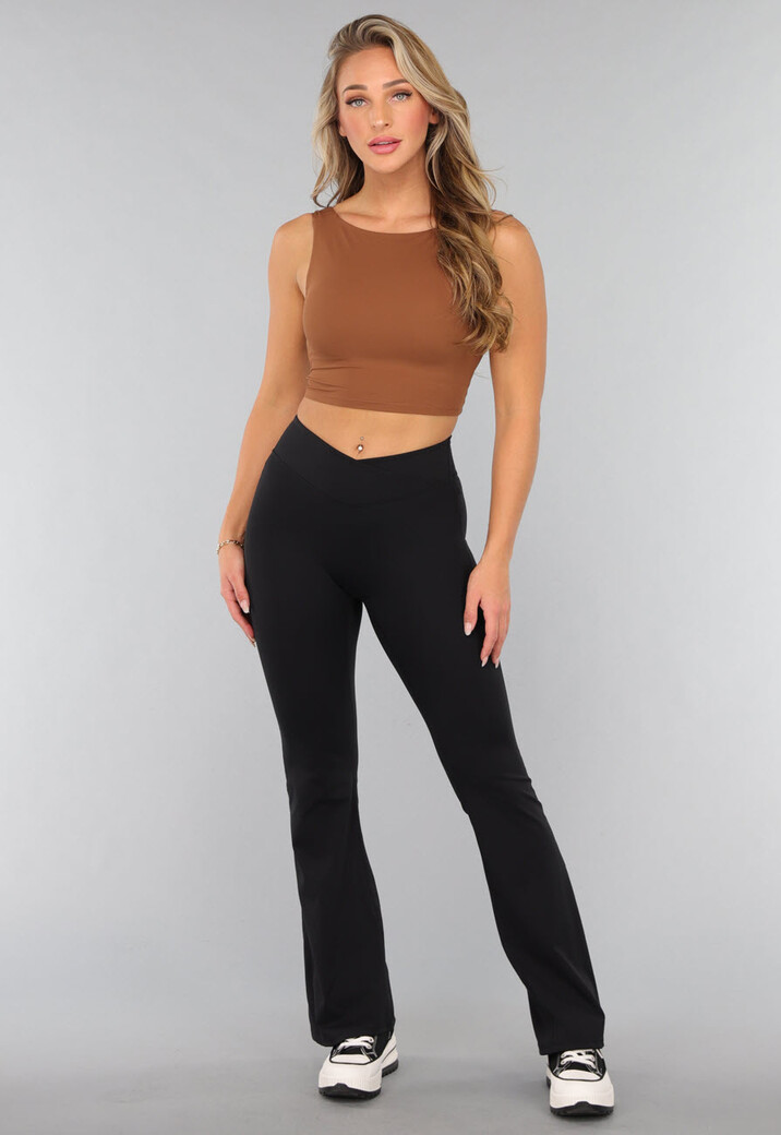 Camel Padded Sporttop met Open Rug