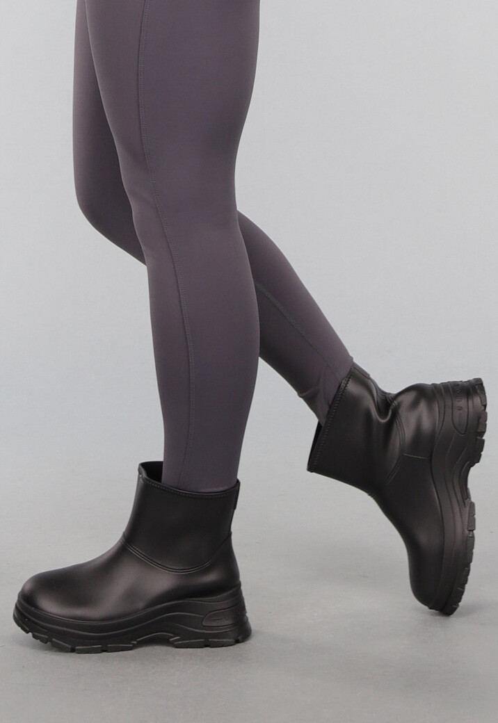 Zwarte Kaplaarsjes met Grove Zool