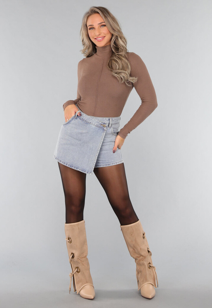 Taupe Truitje met Kleine Col