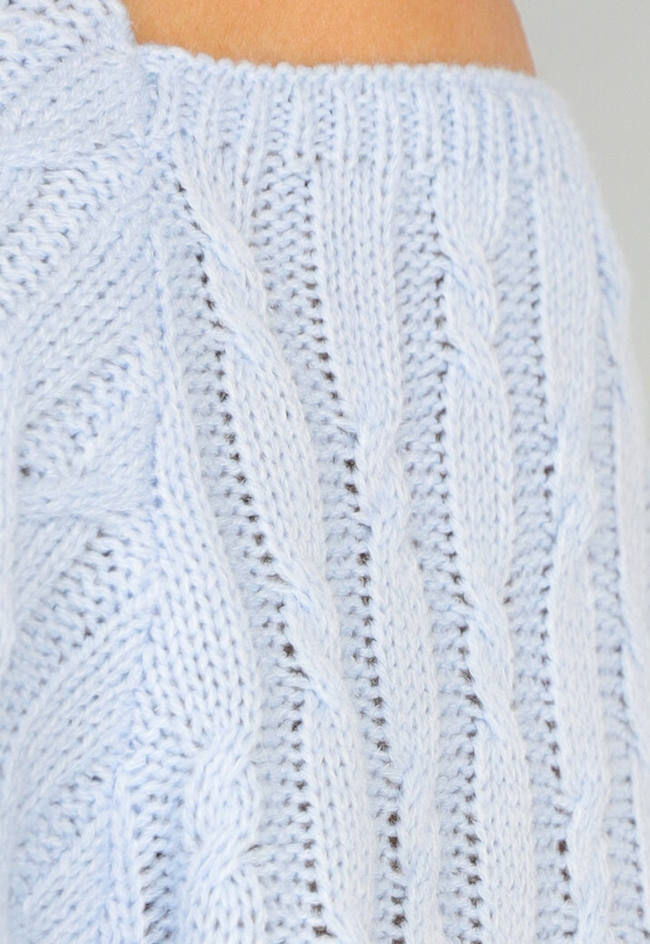 Lichtblauwe Trui met Open Schouders