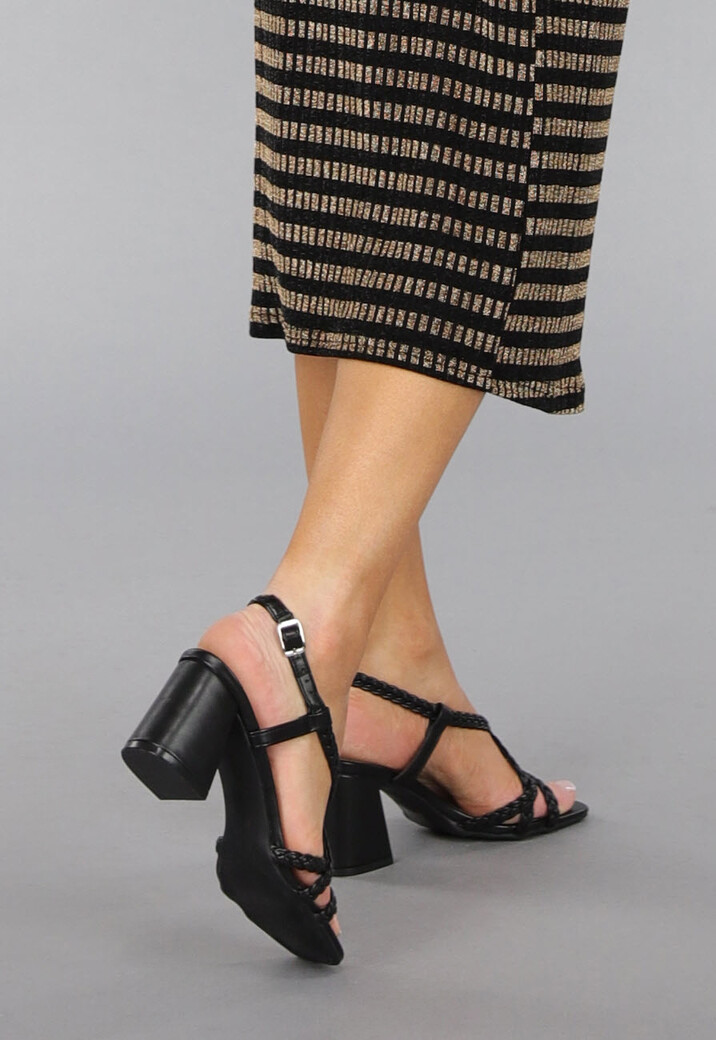 Zwarte Sandaletten met Gevlochten Bandjes