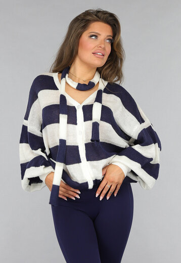 Oversized Gestreepte Trui met Knopen en Sjaaltje