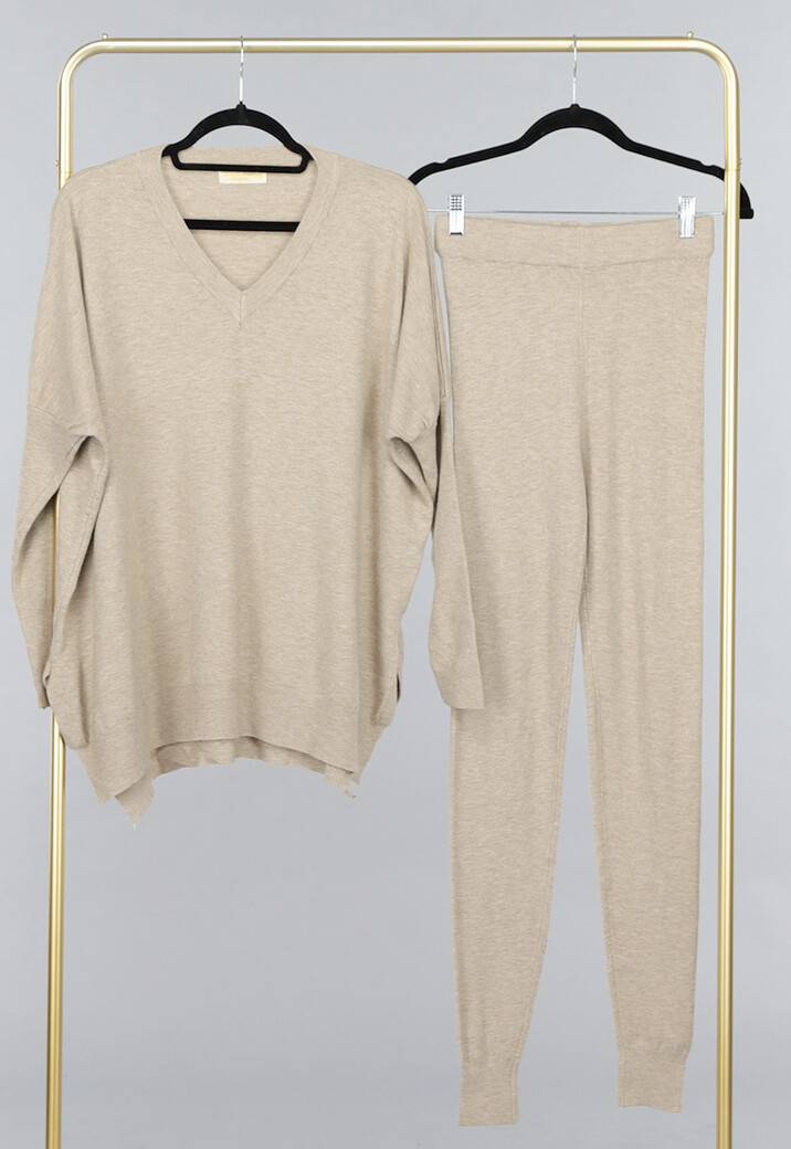Taupe Two Piece met Oversized Trui
