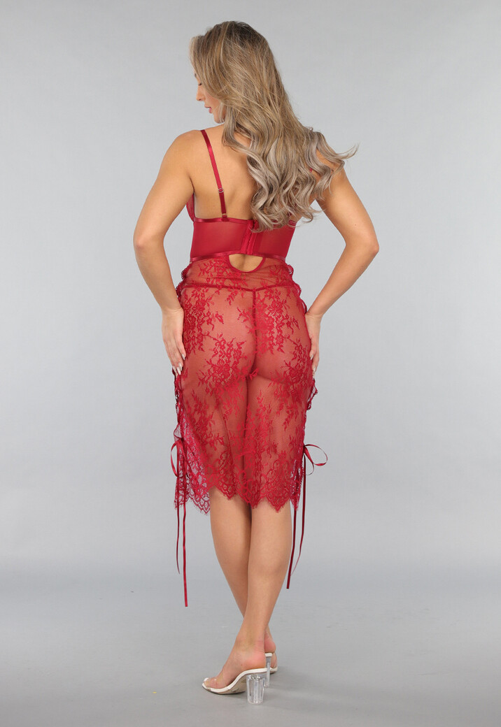 Rode Kanten Slipdress met Haaksluiting