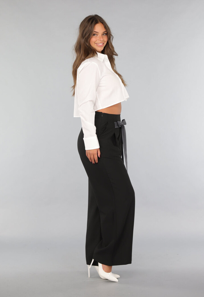 Zwarte Pantalon met Antraciet Strikdetail