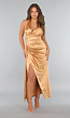 Gouden Geplooide Satijnen Halter Galajurk met Split