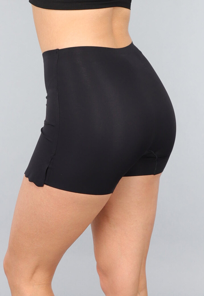 Zwarte Naadloze Skort met Geschulpte Rand