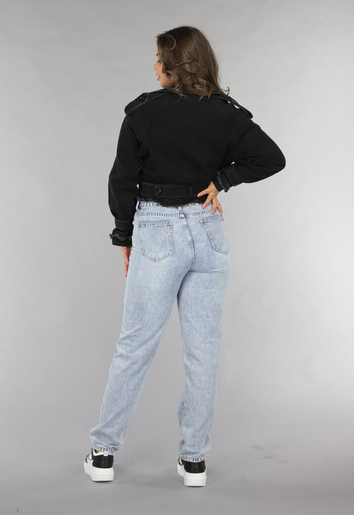 Cropped Zwarte Denim Jas met Gespdetails