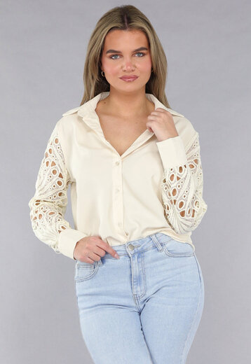 Beige Flowy Blouse met Peacock Crochet Mouwen