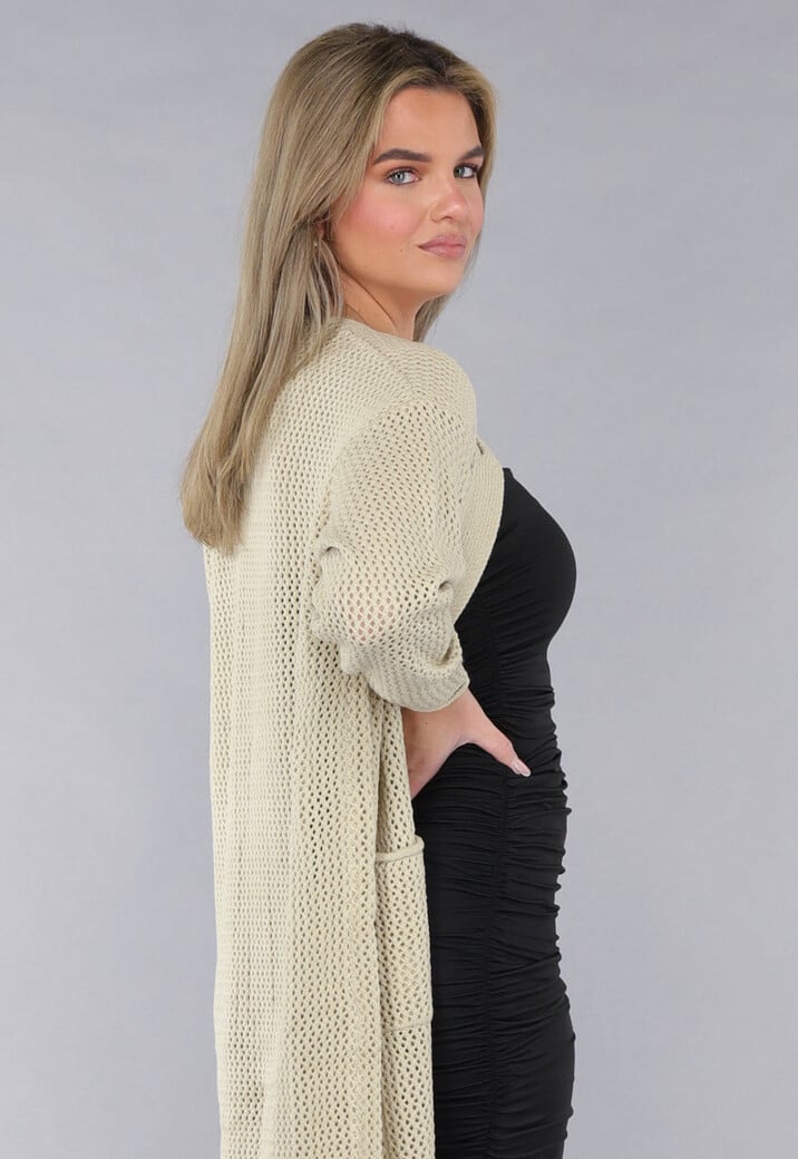 Lange Oversized Beige Cardigan met Gouden Knopen