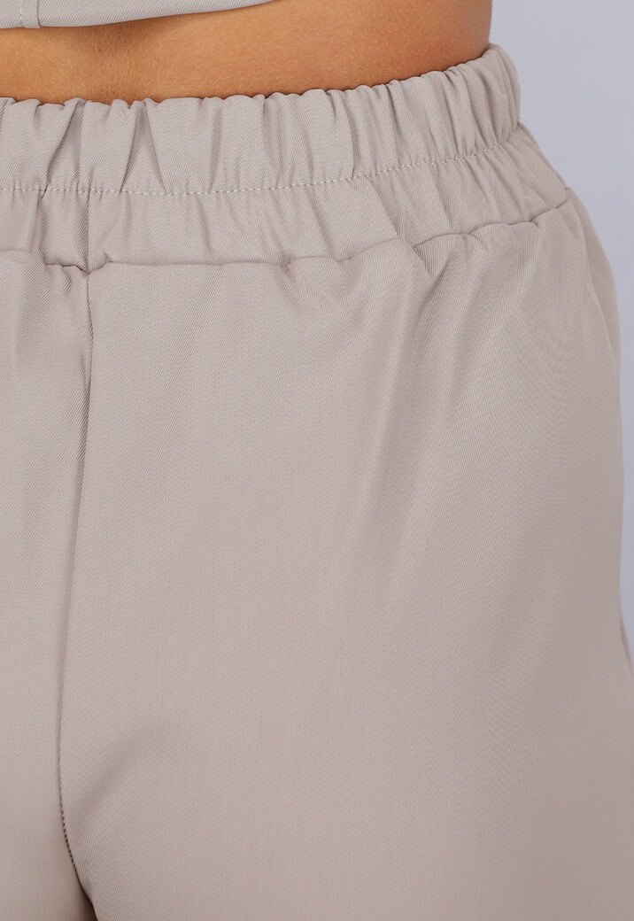 Taupe Co Ord Set met Gouden Marine Knopen