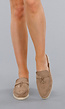Taupe Suède Instappers met Gouden Detail