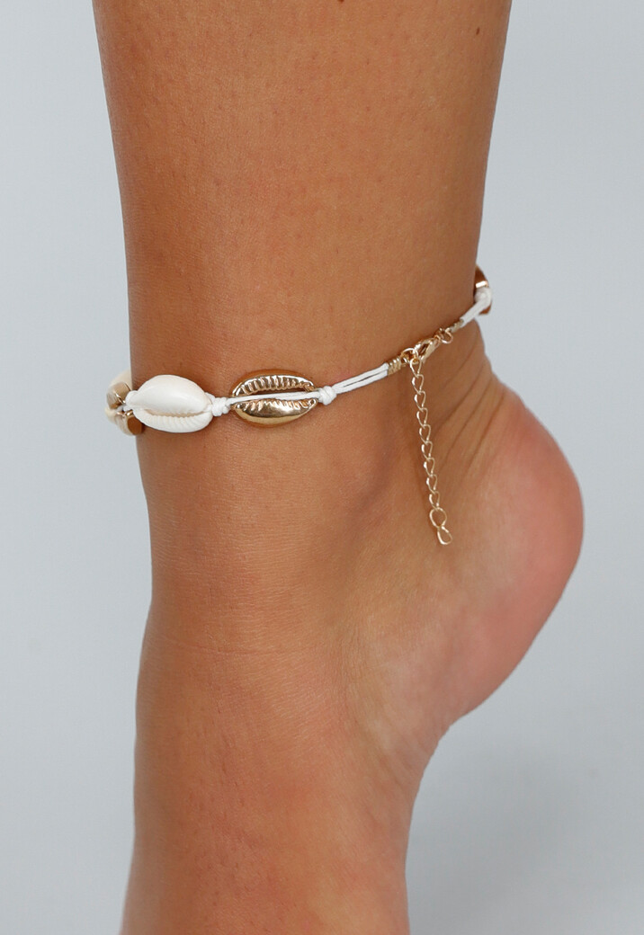 Kauri Schelp Enkelbandje met Striksluiting en Goud Bedeltje