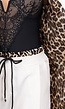 Chique Ivoor Set met Leopardprint Details