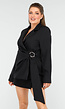 Elegante Getailleerde Zwarte Blazer met Ceintuur en Goudkleurige Gesp
